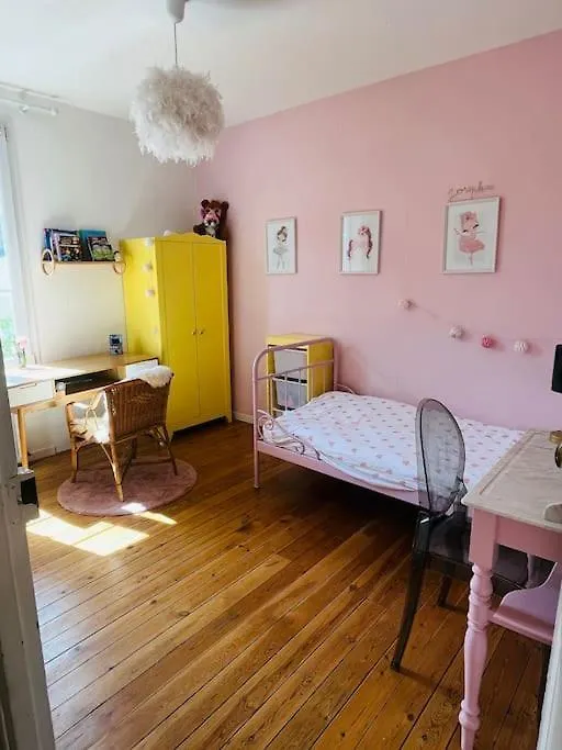 La Boheme Lovely House Beauvais Apartment
